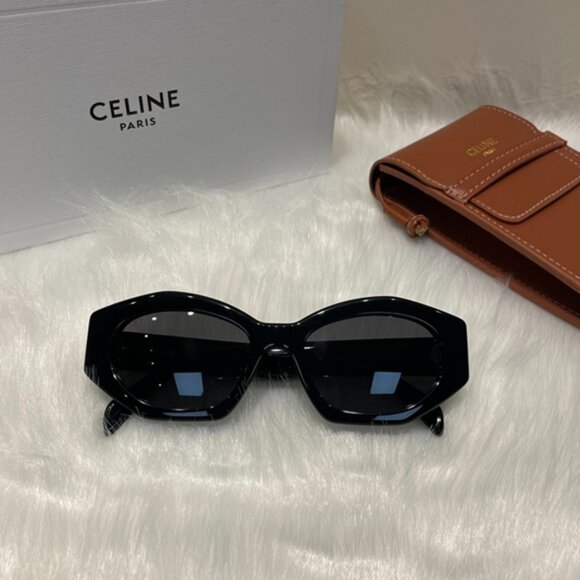 Women\'s Celine Triomphe Black Sunglasses main image 4